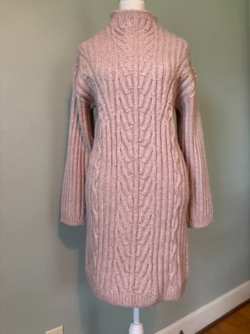 NWT Express Light Mauve Mock Neck Cable Knit Sweater Dress Women's Small